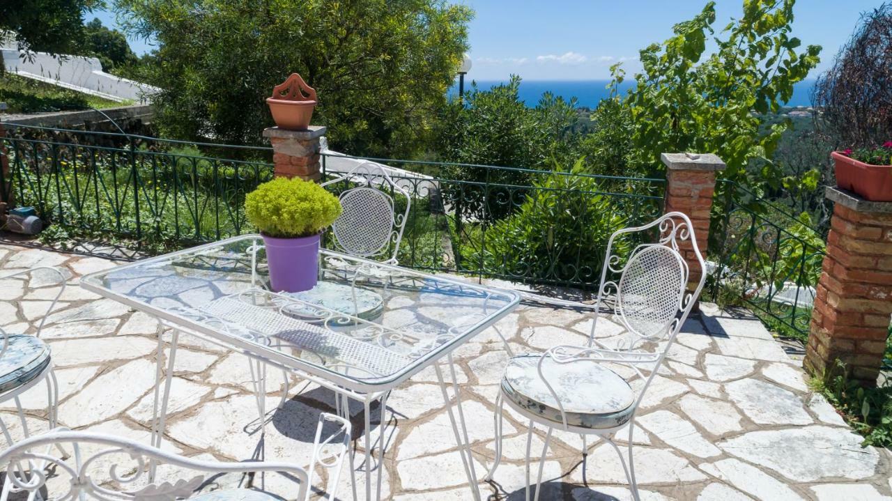 Andrea'S Traditional House Corfu  Buitenkant foto